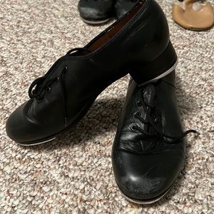 Bloch black tap shoes size 6.5